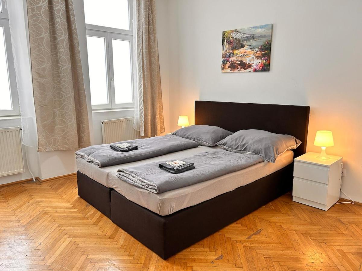 Spacious Central 4-Room Suite For 6 - Near Subway Viena Exterior foto